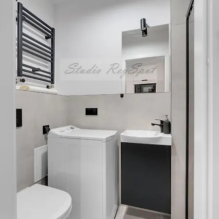 Reyspot Apartmán *
