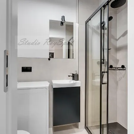 Apartmán Reyspot Self Check-in *