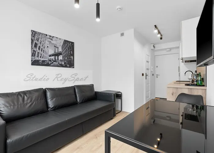 Reyspot Self Check-in Apartman *